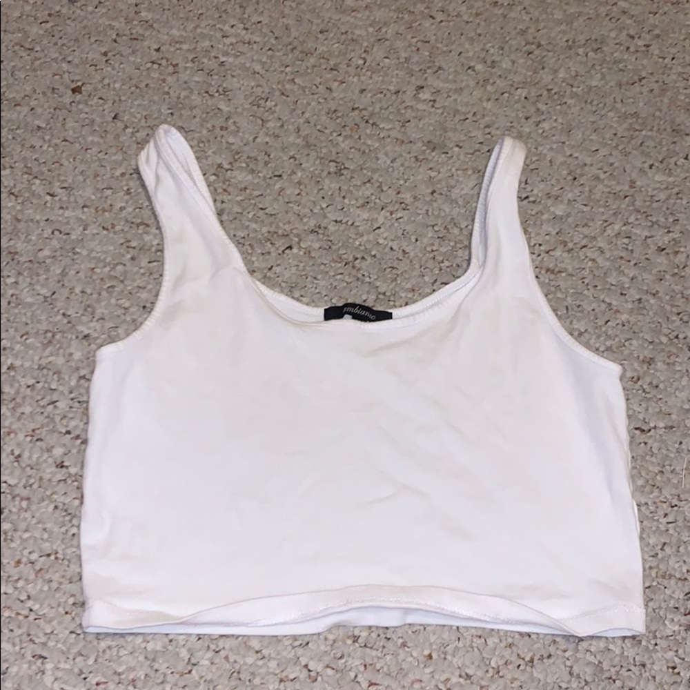 White cropped tank